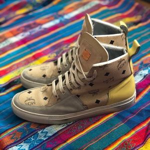 AUTHENTIC Mcm Nomad ll High